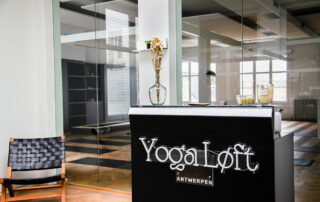 Inkomhal van de yoga-en pilatesstudio